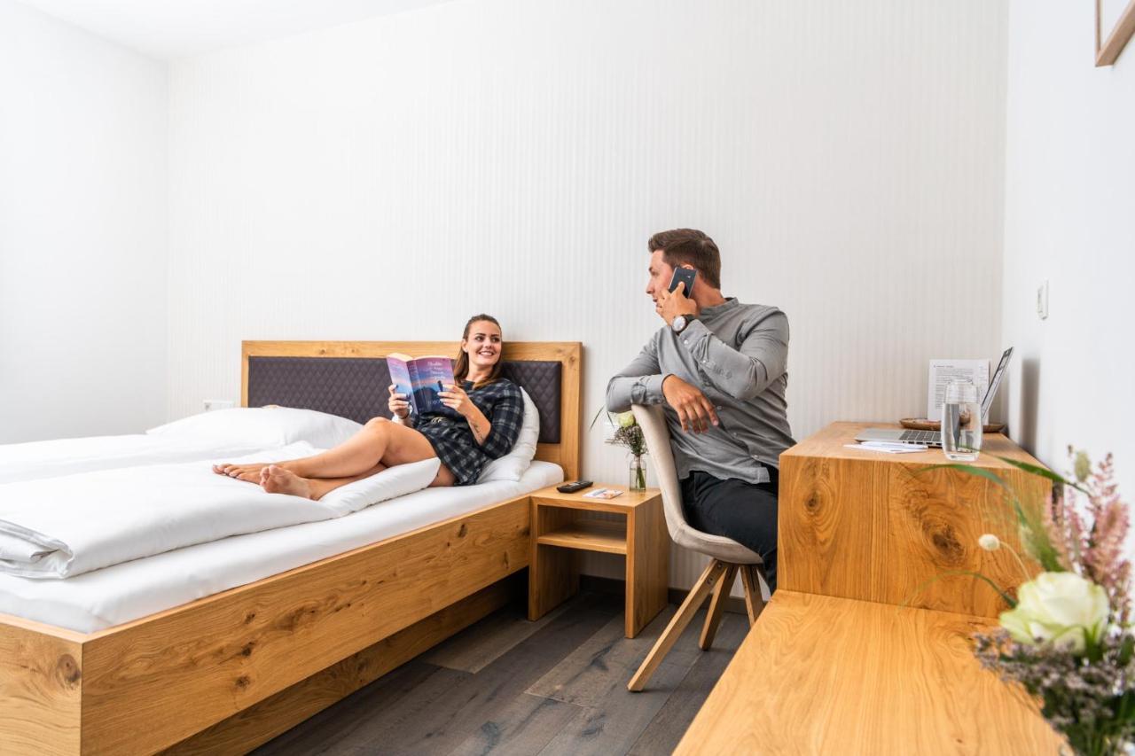 Sulz  Motel Keckeis Inn - Self Check-In المظهر الخارجي الصورة